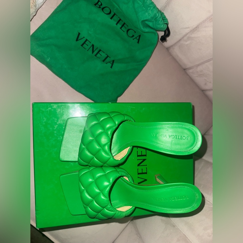 Bottega Veneta Vibrant Green Padded Quilted mules